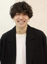 進藤 直輝